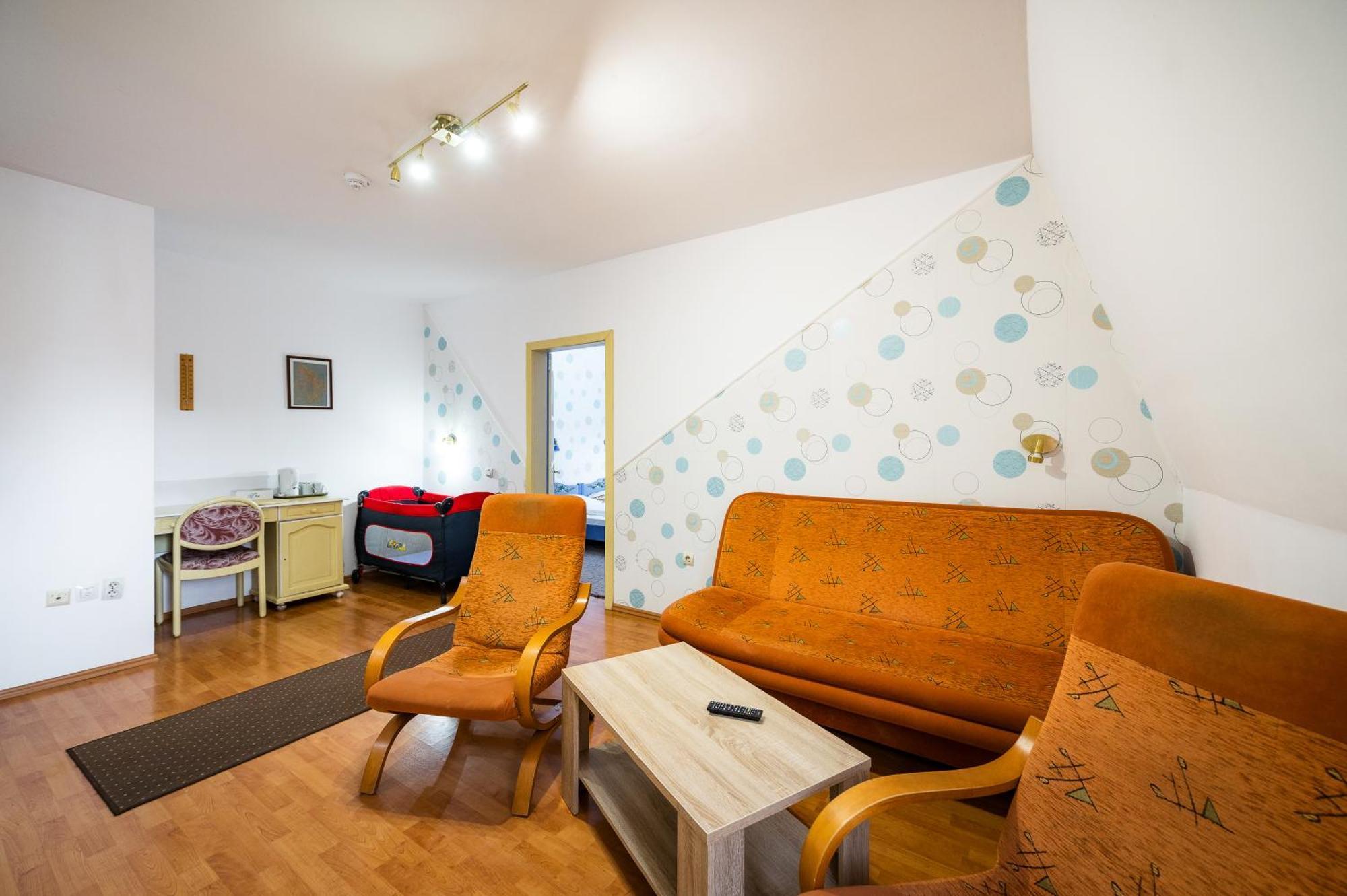Hotel Sugas Sfantu Gheorghe  Luaran gambar